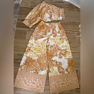 Vici Aakaa One Shoulder Sleeve Mustard Yellow Paisley Pant Set